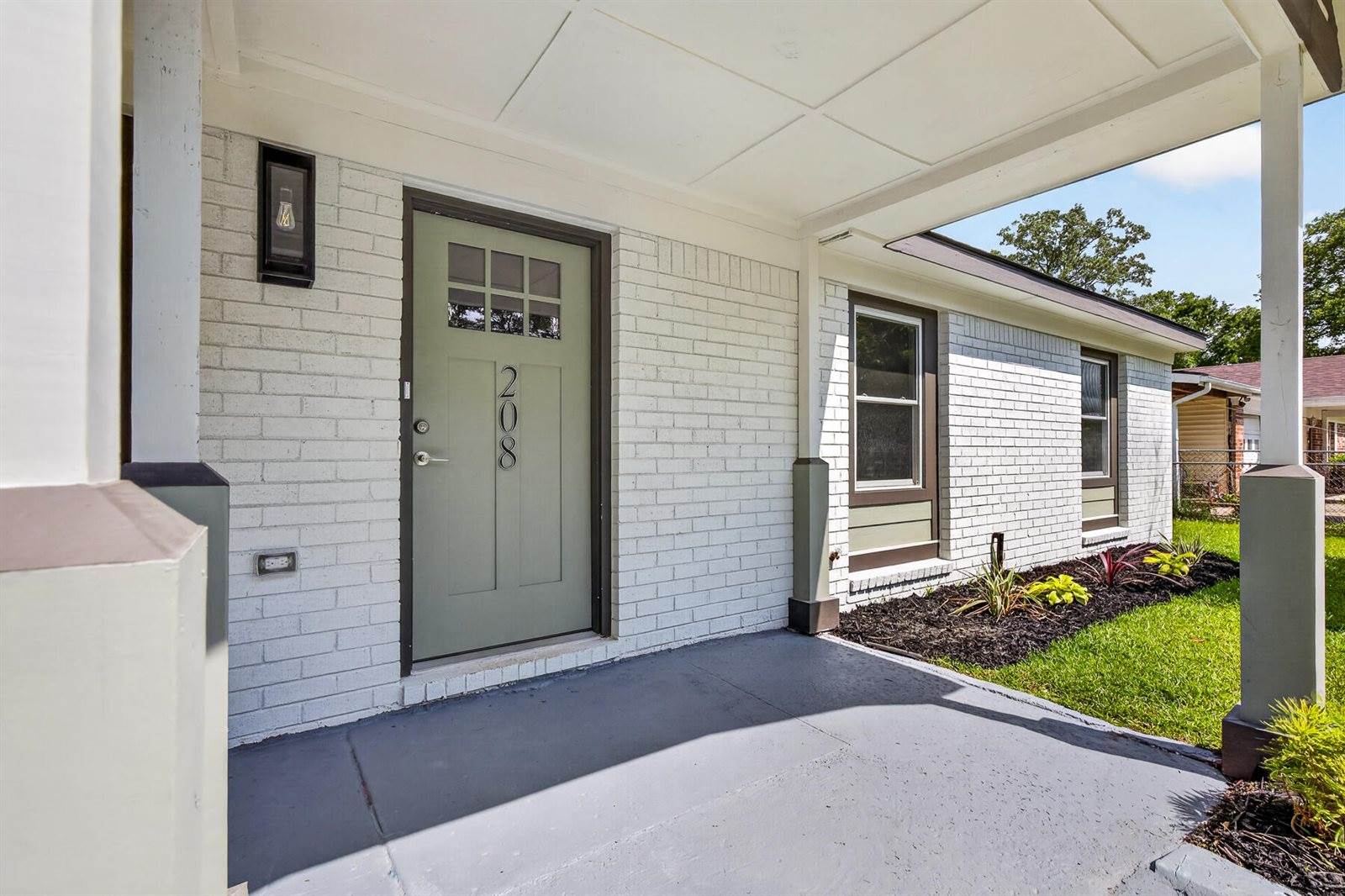 208 Mary Scott Drive, Goose Creek, SC 29445
