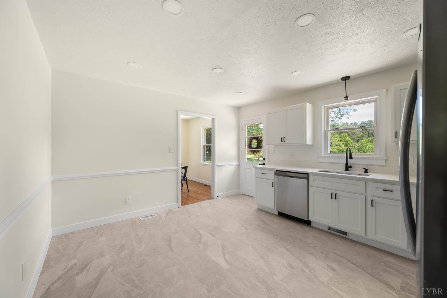 204 Hilltop Drive, Madison Heights, VA 24572