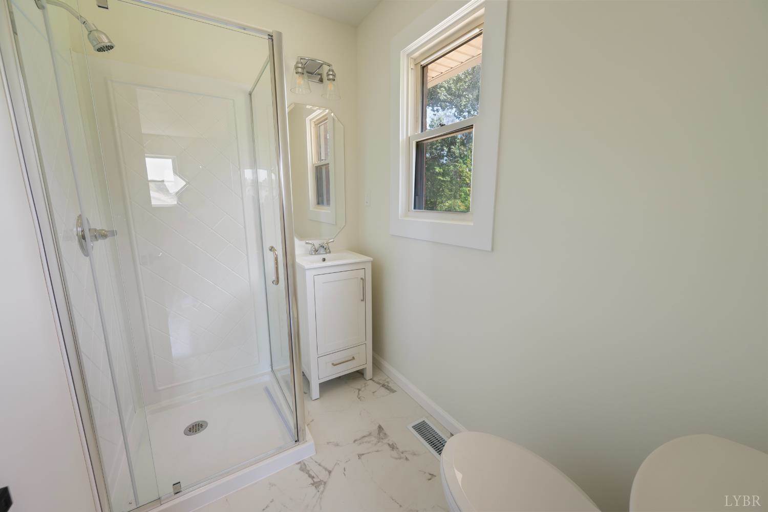 204 Hilltop Drive, Madison Heights, VA 24572