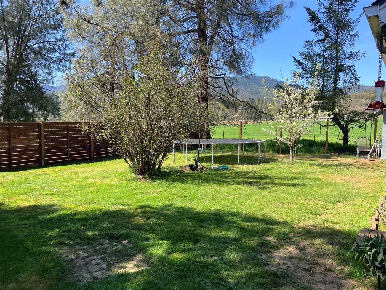 8720 Highway 238, Jacksonville, OR 97530