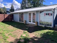 8720 Highway 238, Jacksonville, OR 97530