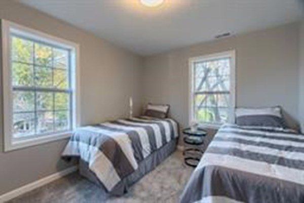 350 South Rd, Bedford, MA 01730