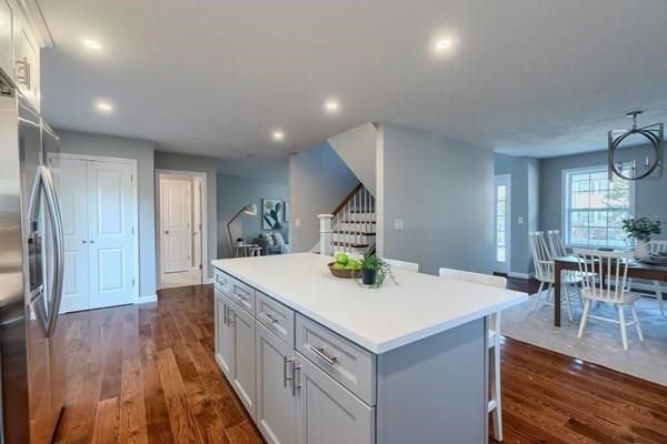 350 South Rd, Bedford, MA 01730