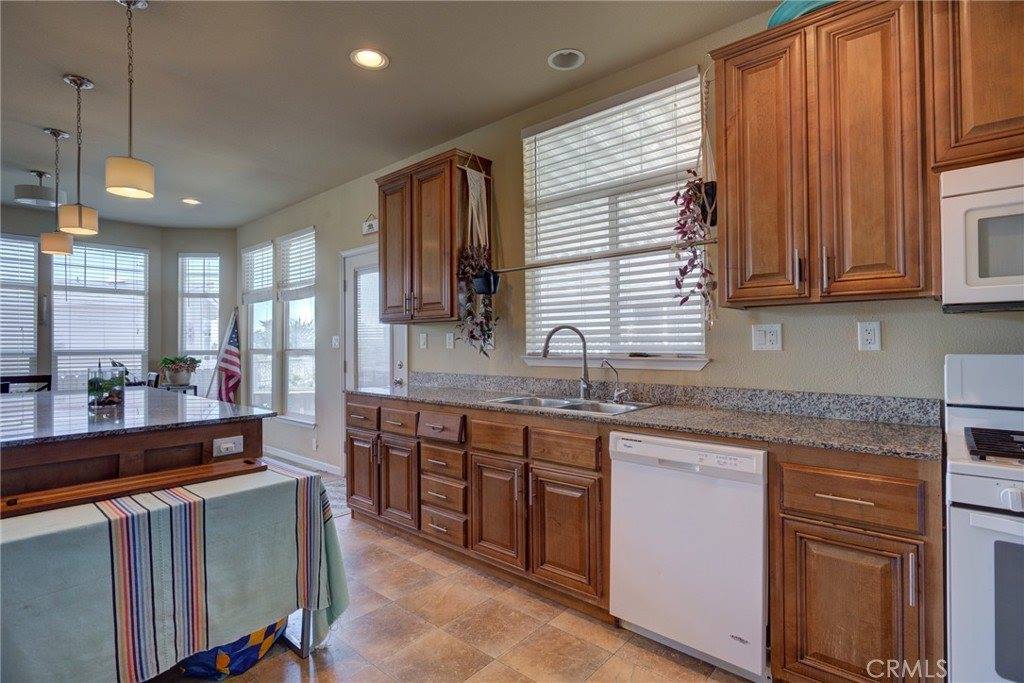 319 North Highway 1, Grover Beach, CA 93433