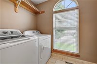 1200 NE Colleen Drive, Lee's Summit, MO 64086