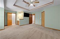 1200 NE Colleen Drive, Lee's Summit, MO 64086