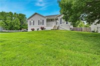 1200 NE Colleen Drive, Lee's Summit, MO 64086