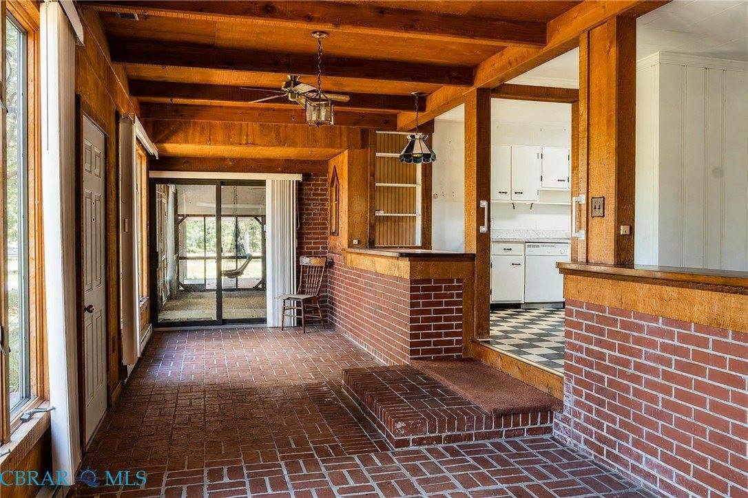 9147 Farys Mill Road, Gloucester, VA 23061