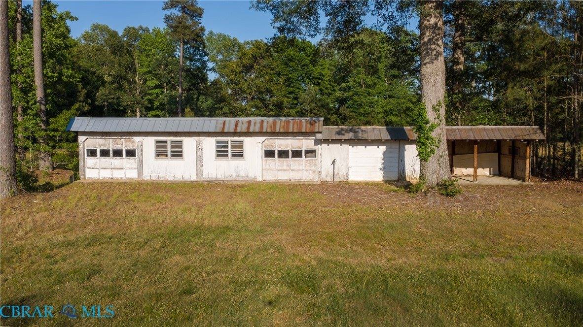 9147 Farys Mill Road, Gloucester, VA 23061
