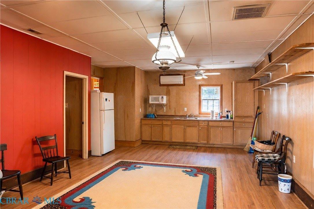 9147 Farys Mill Road, Gloucester, VA 23061