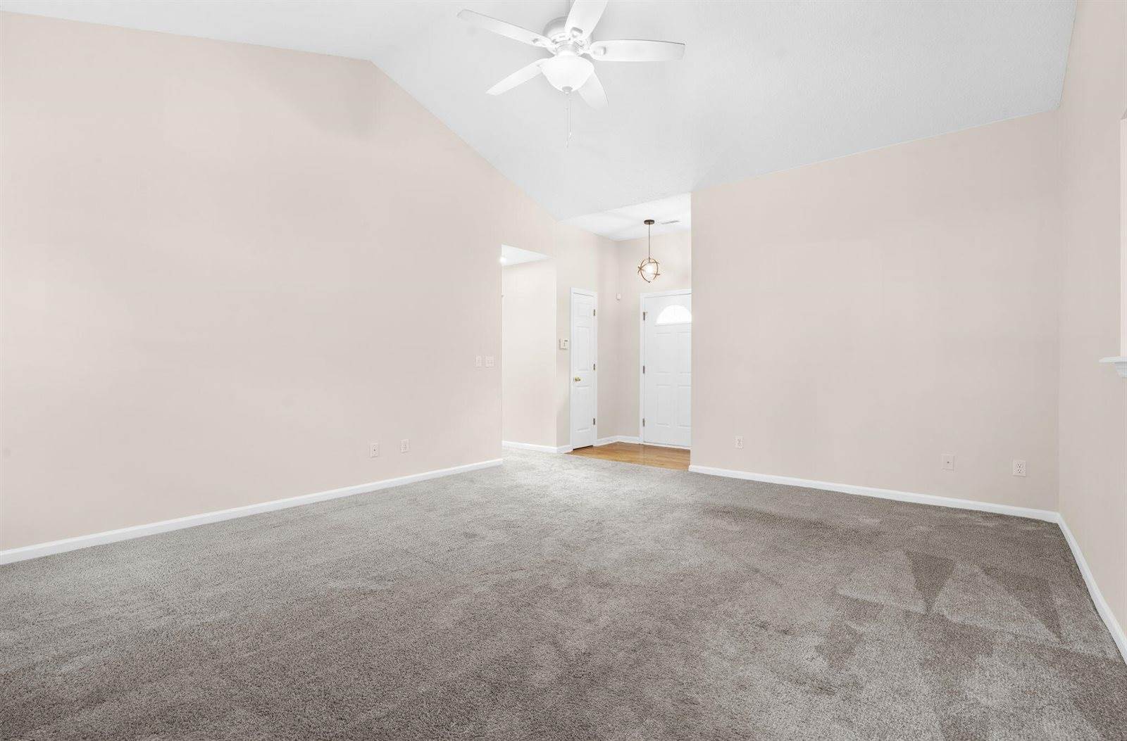 1311 Lantern Road, Summerville, SC 29486