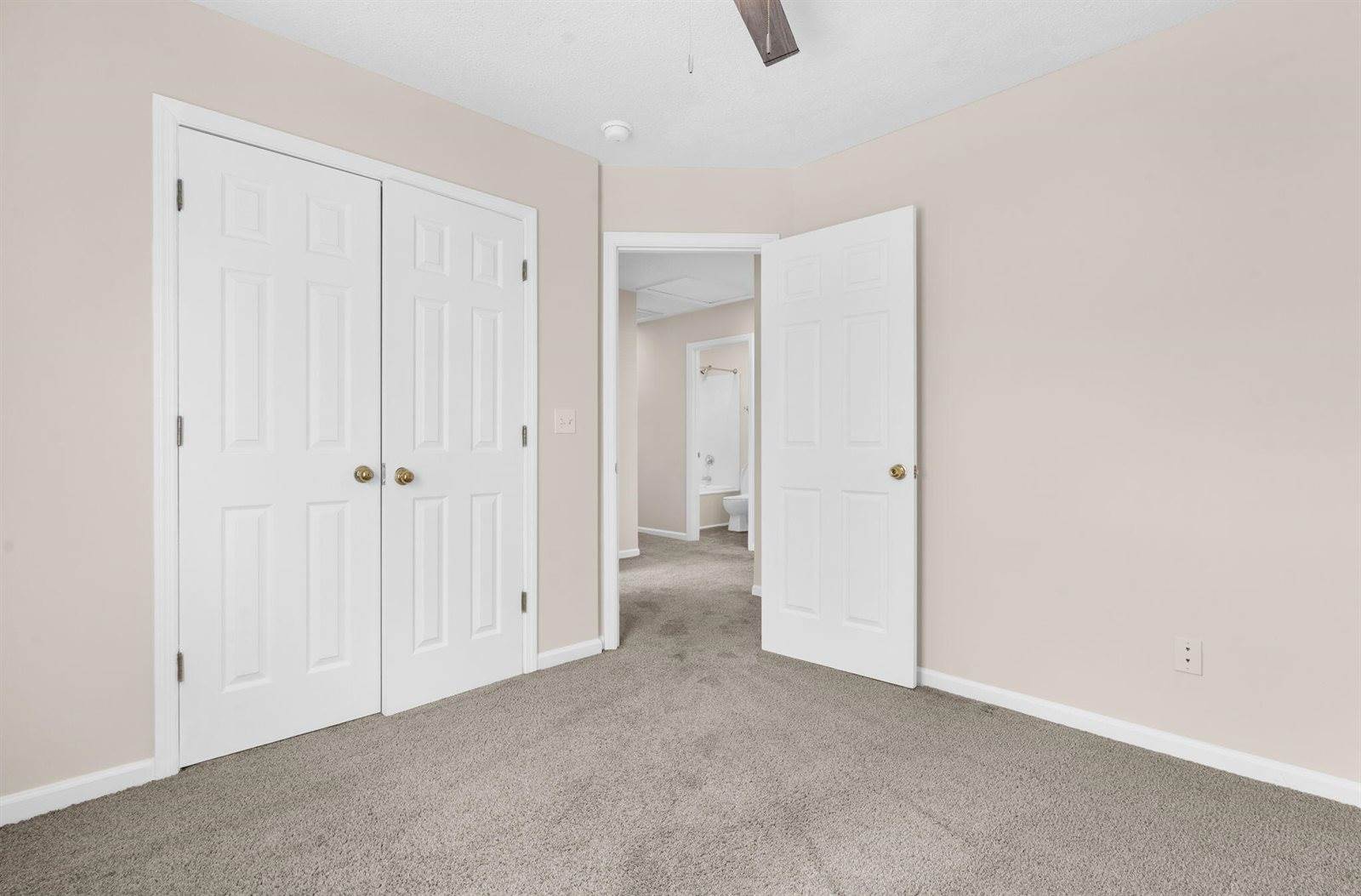 1311 Lantern Road, Summerville, SC 29486