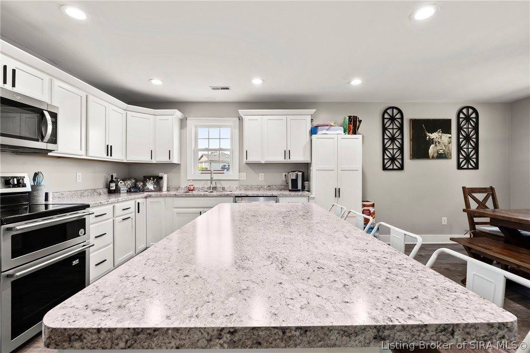 8303 Zachary Drive, Charlestown, IN 47111