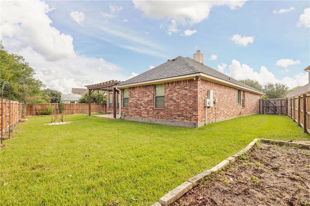 2481 Newark Circle, College Station, TX 77845