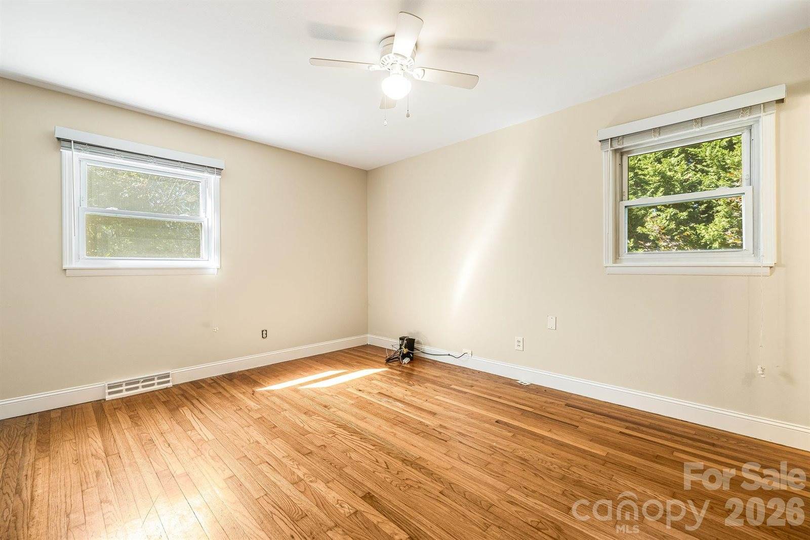 26 Elkmont Drive, Asheville, NC 28804