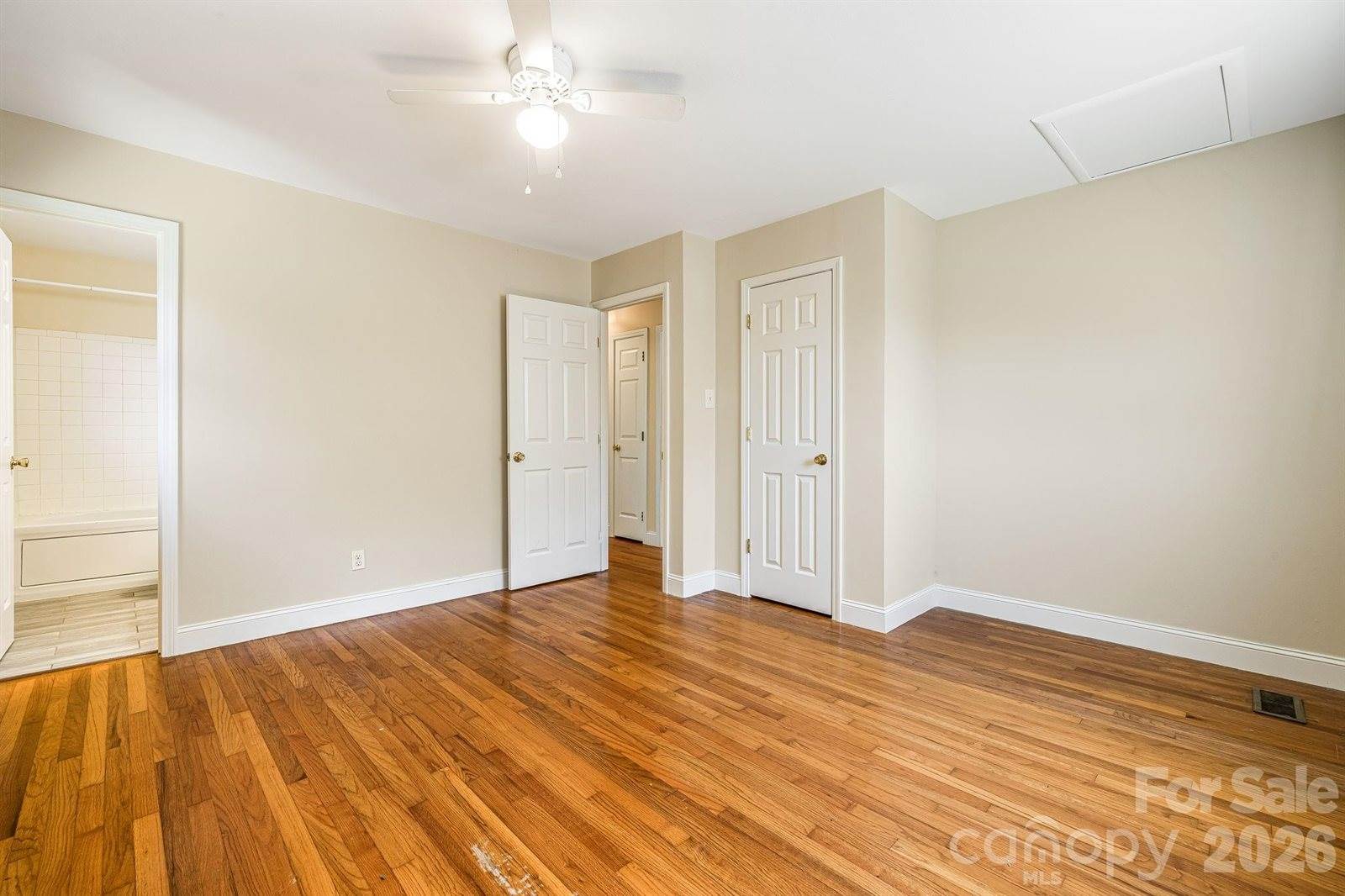 26 Elkmont Drive, Asheville, NC 28804
