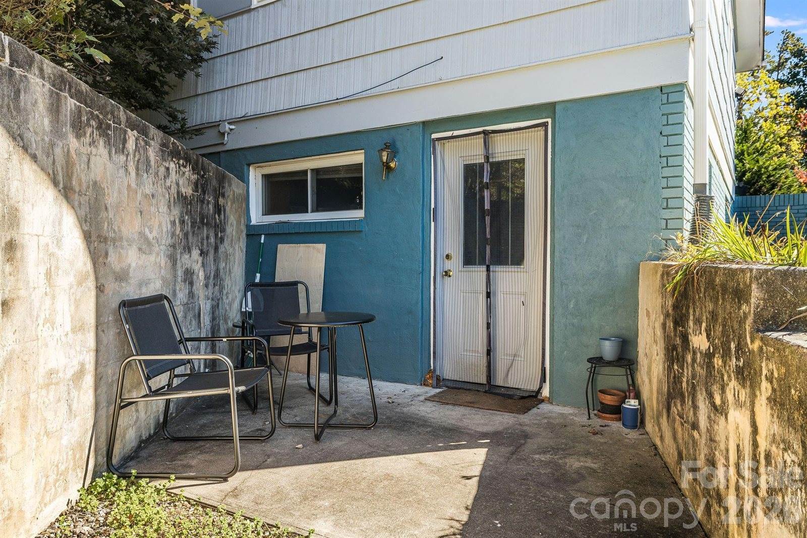 26 Elkmont Drive, Asheville, NC 28804