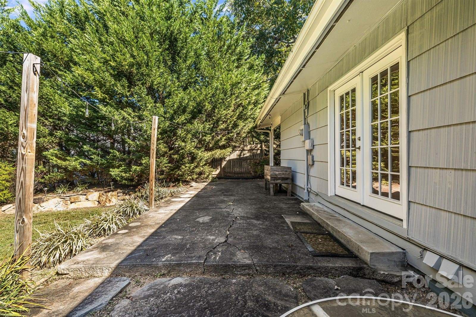26 Elkmont Drive, Asheville, NC 28804
