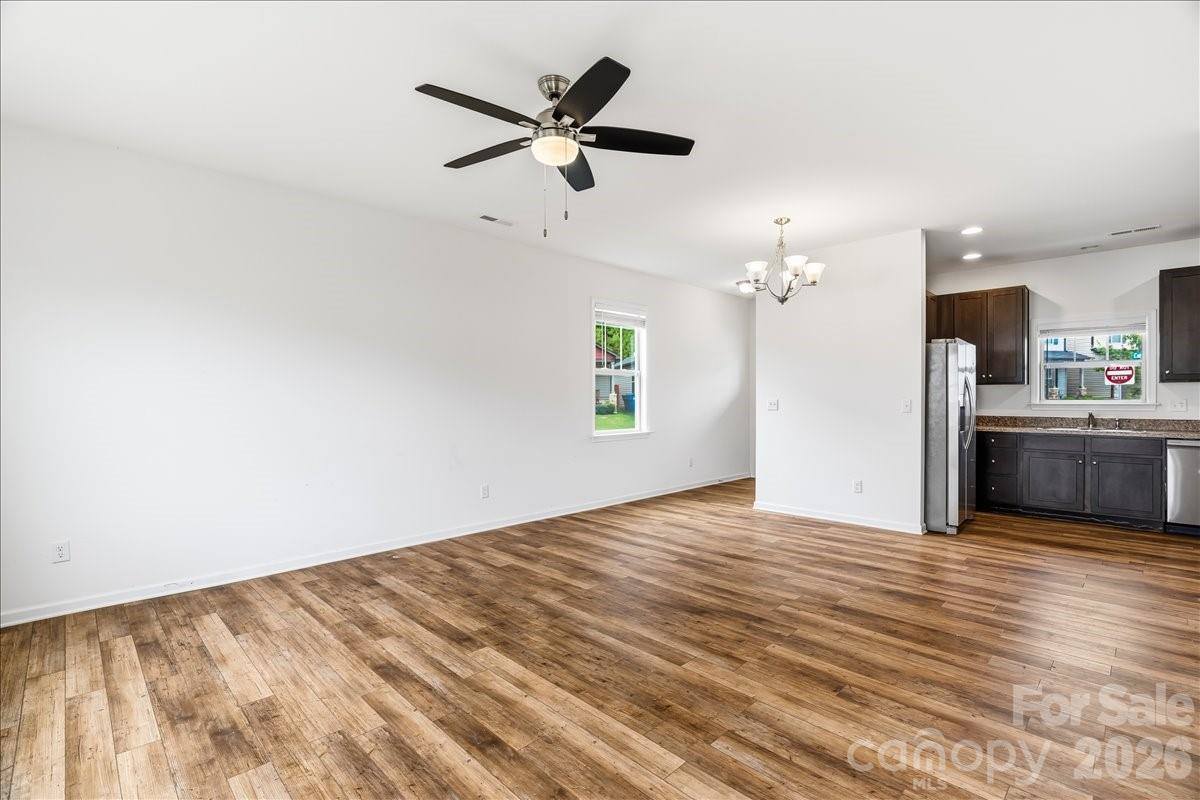 226 Cardwell Lane, Fletcher, NC 28732