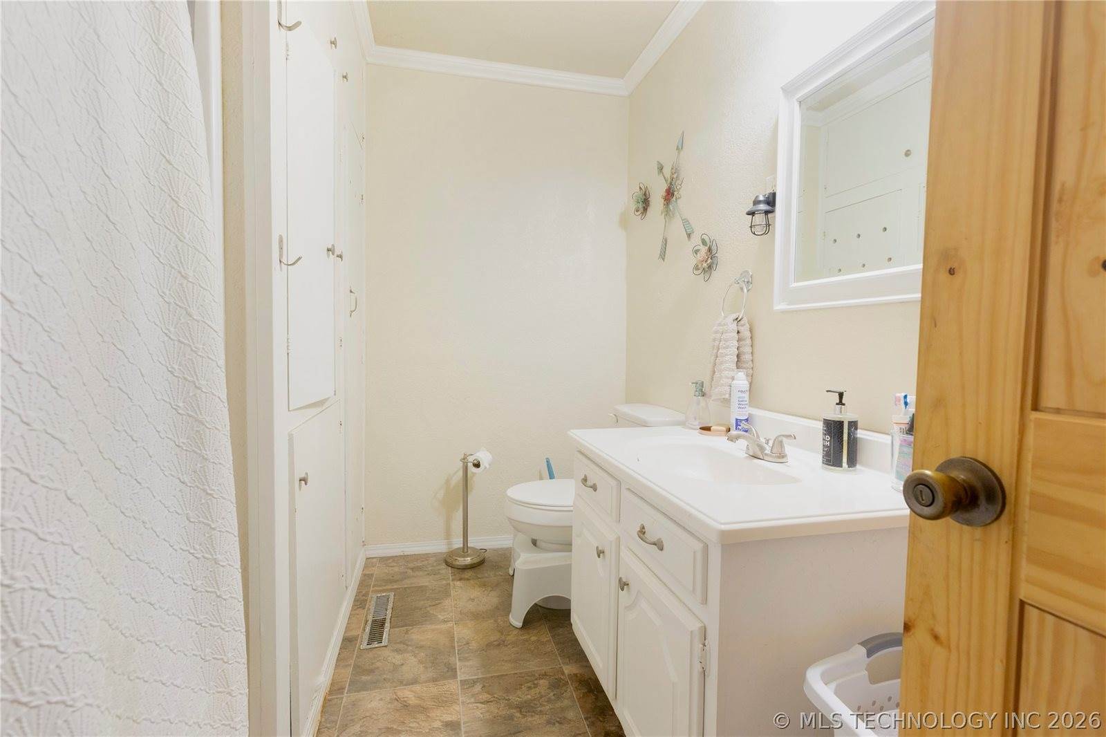 1425 East Seminole, McAlester, OK 74501