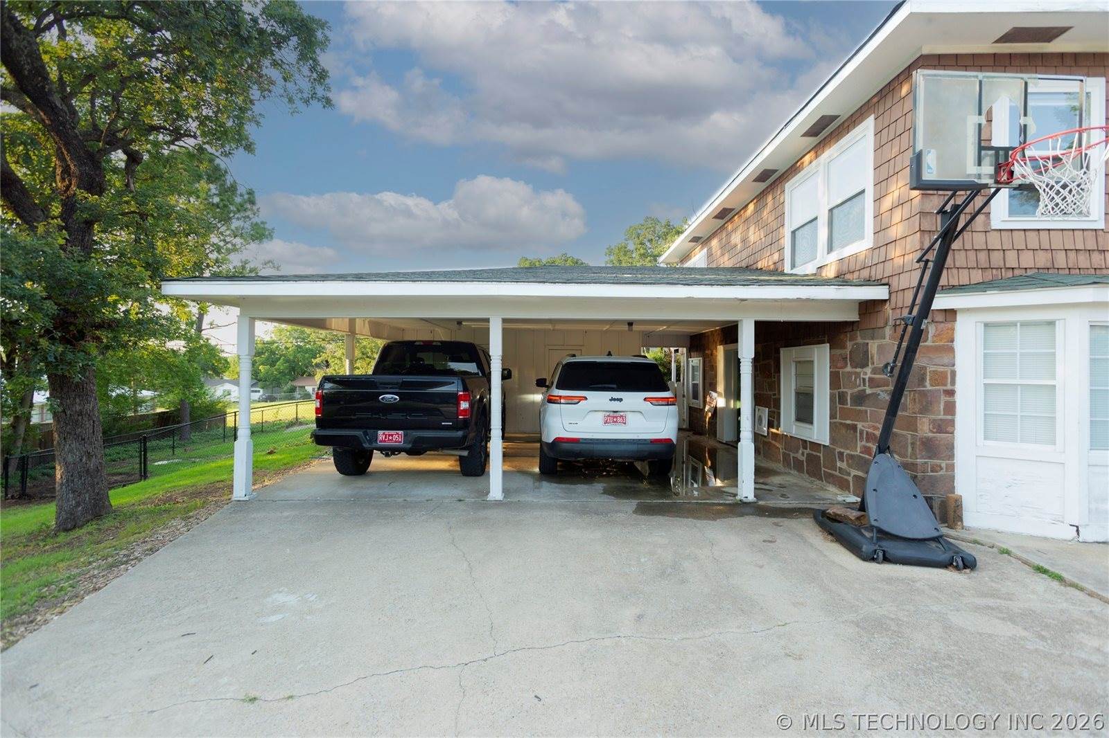 1425 East Seminole, McAlester, OK 74501