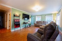 1425 East Seminole, McAlester, OK 74501