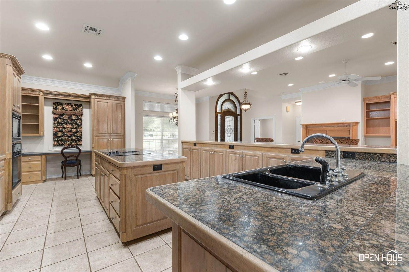9 Candlewood Court, Wichita Falls, TX 76308