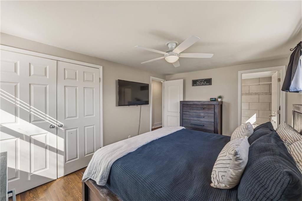 13621 West 90th Place, Lenexa, KS 66206