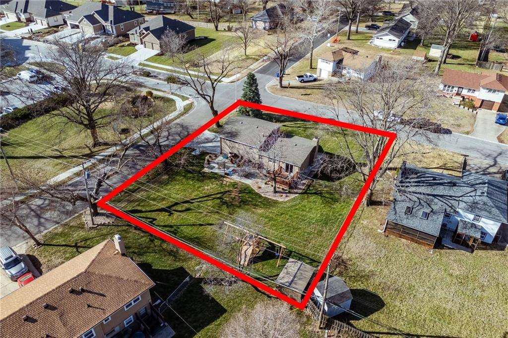 13621 West 90th Place, Lenexa, KS 66206