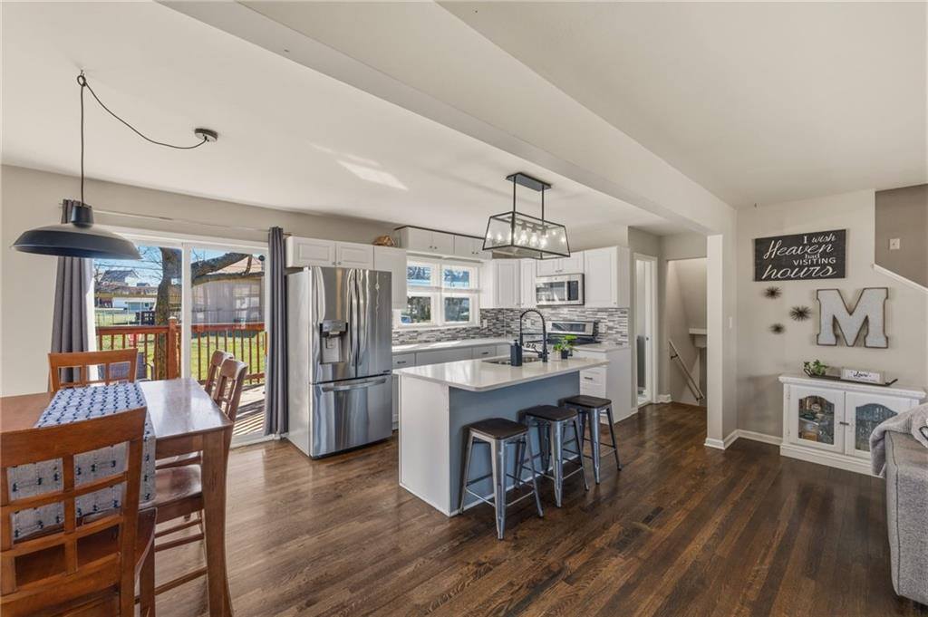 13621 West 90th Place, Lenexa, KS 66206