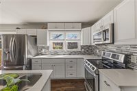 13621 West 90th Place, Lenexa, KS 66206