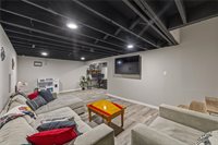 13621 West 90th Place, Lenexa, KS 66206