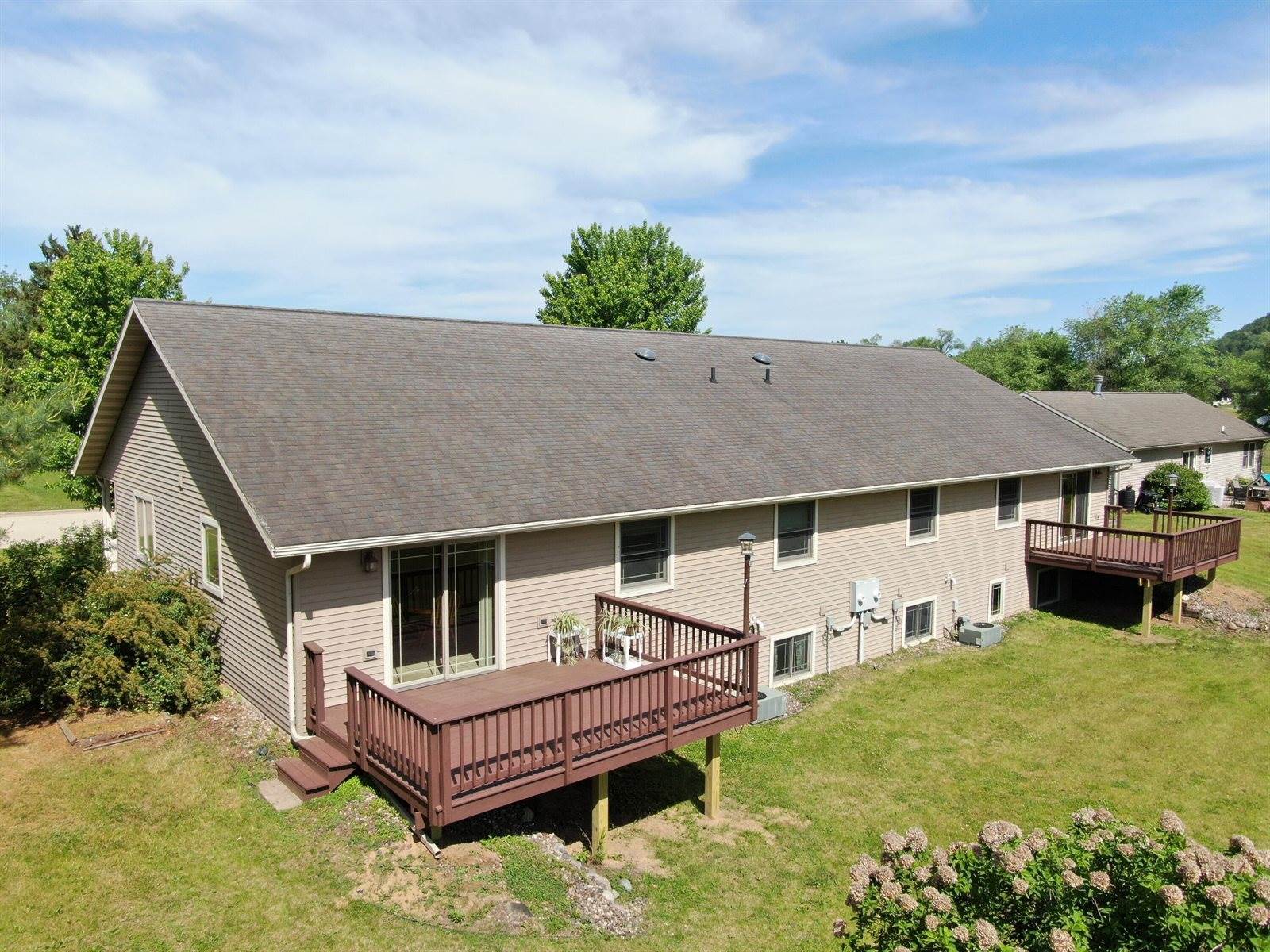 103 Sand Lake Ct, Stoddard, WI 54658