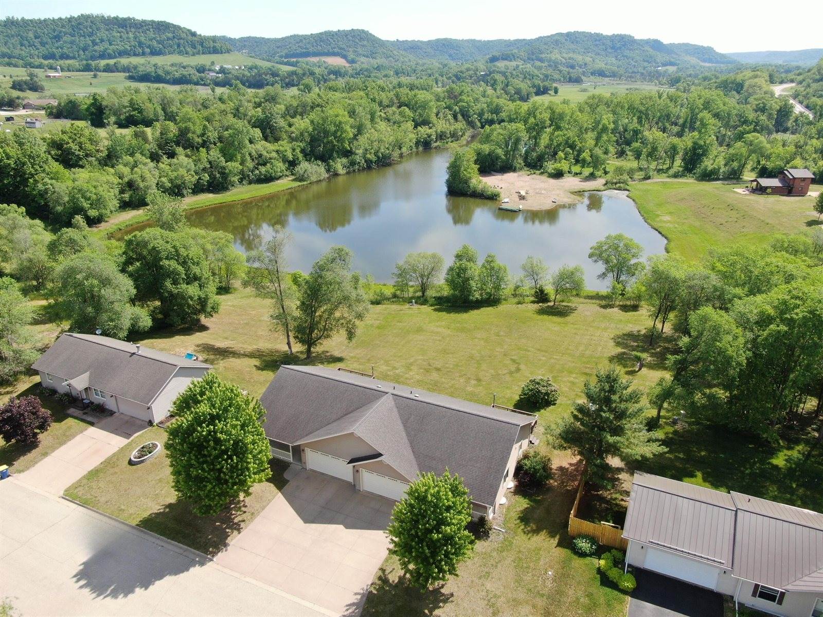 103 Sand Lake Ct, Stoddard, WI 54658