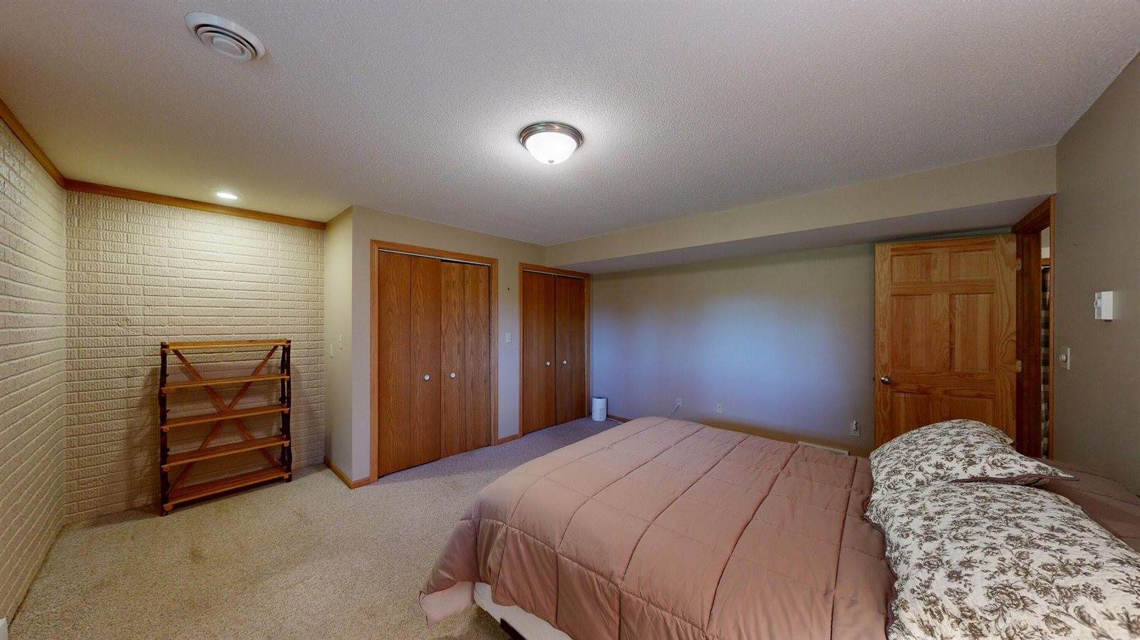 103 Sand Lake Ct, Stoddard, WI 54658