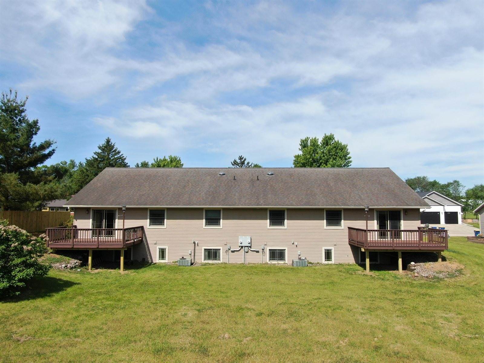 103 Sand Lake Ct, Stoddard, WI 54658
