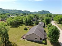 103 Sand Lake Ct, Stoddard, WI 54658