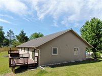 103 Sand Lake Ct, Stoddard, WI 54658