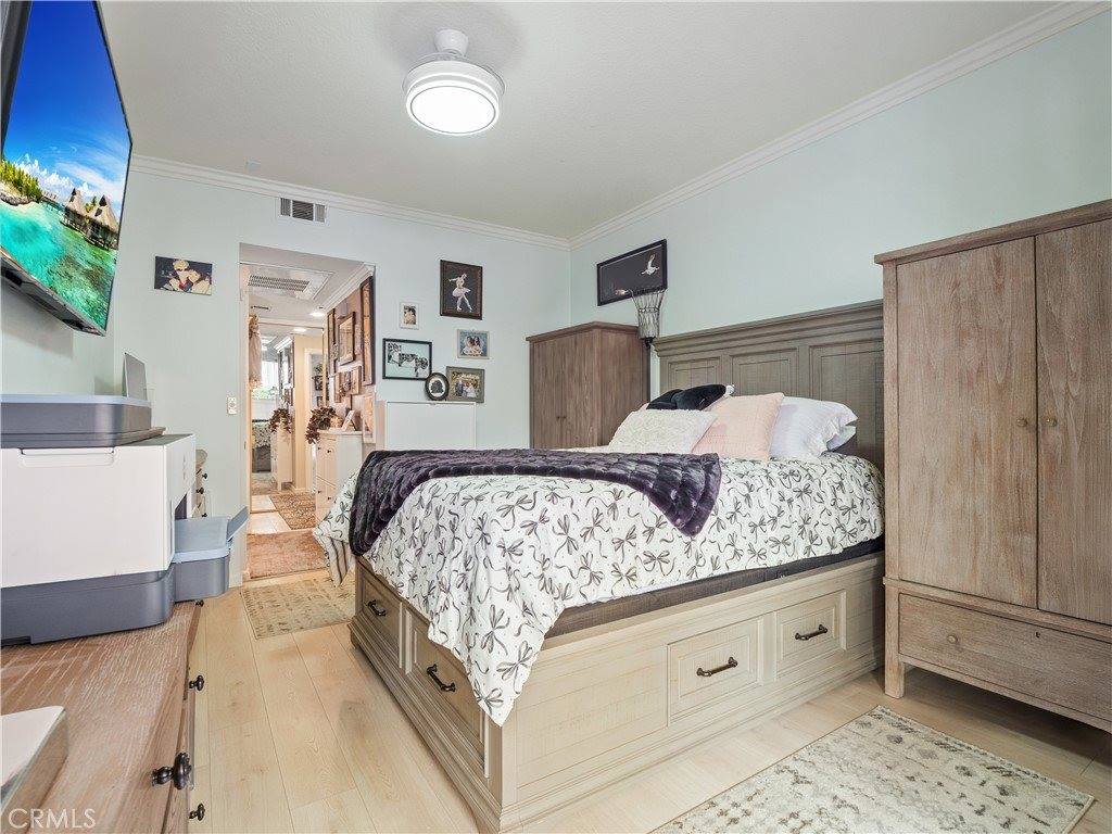 2396 Pleasant Way, Thousand Oaks, CA 91362
