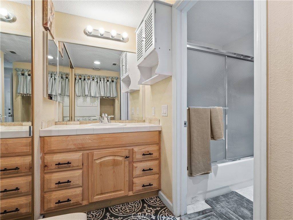 2396 Pleasant Way, Thousand Oaks, CA 91362