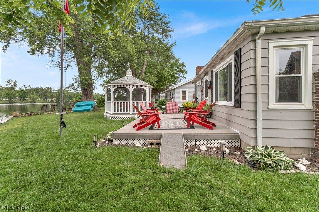 27233 Lake Point Drive, Beloit, OH 44609