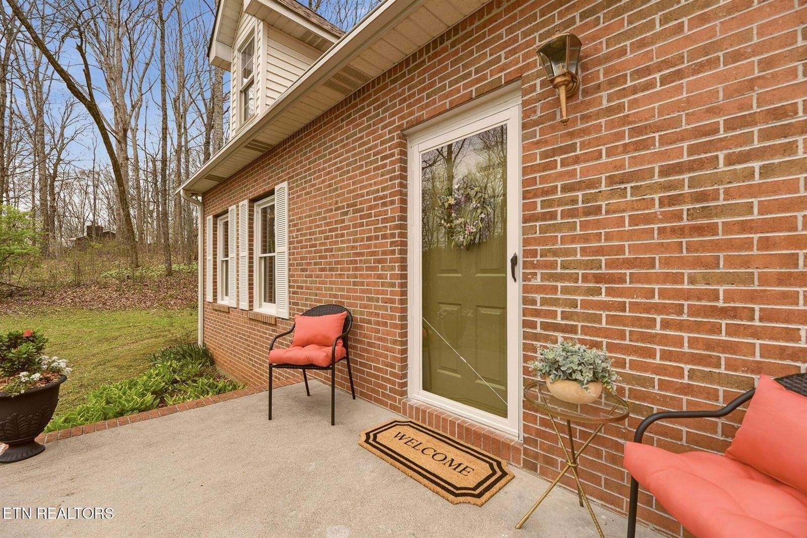 207 Strader Rd, Powell, TN 37849