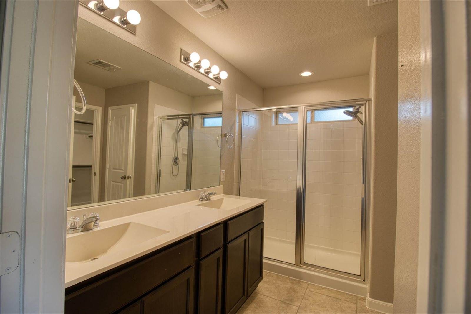 3042 Specklebelly Drive, Baytown, TX 77521