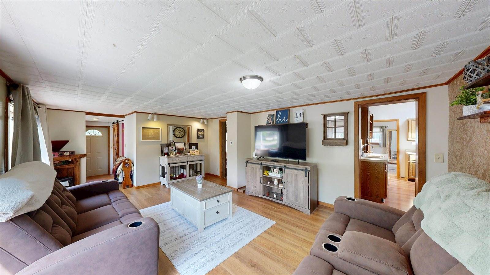 1222 South Wacouta Ave, Prairie Du Chien, WI 53821