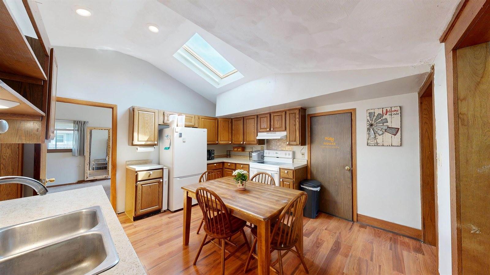 1222 South Wacouta Ave, Prairie Du Chien, WI 53821