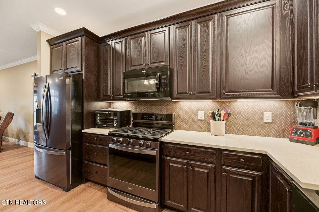 1159 Emory Heights Rd, Lancing, TN 37770