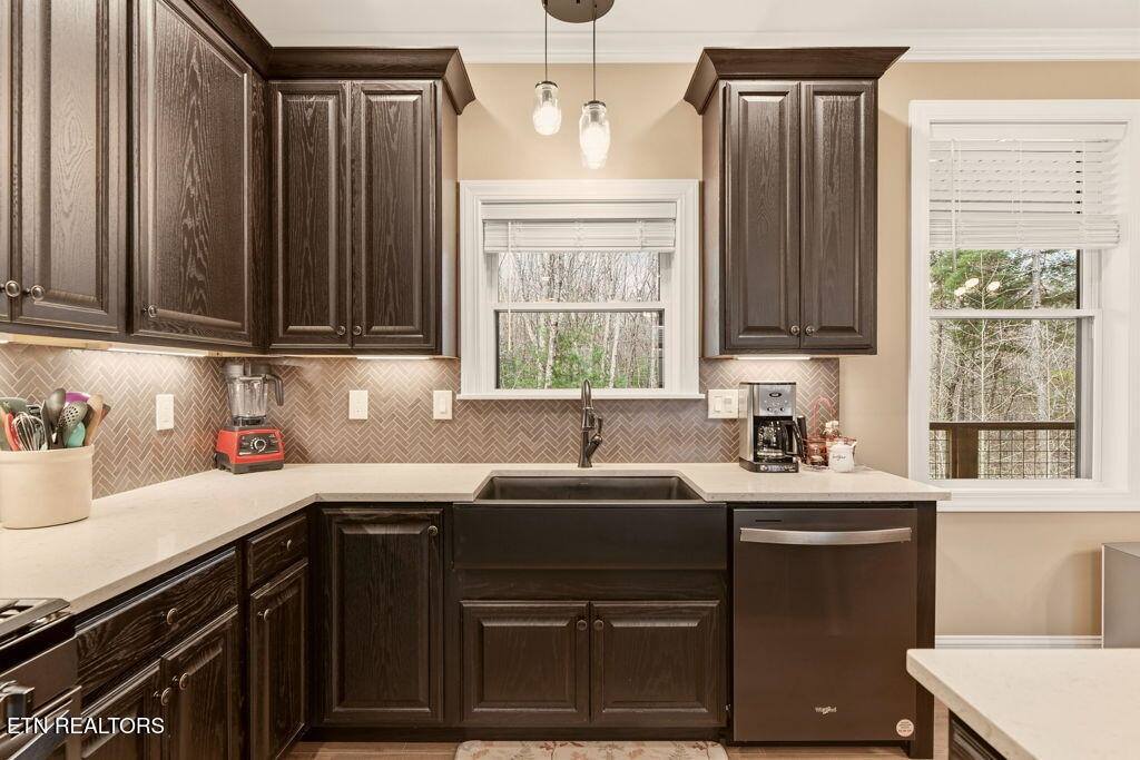1159 Emory Heights Rd, Lancing, TN 37770