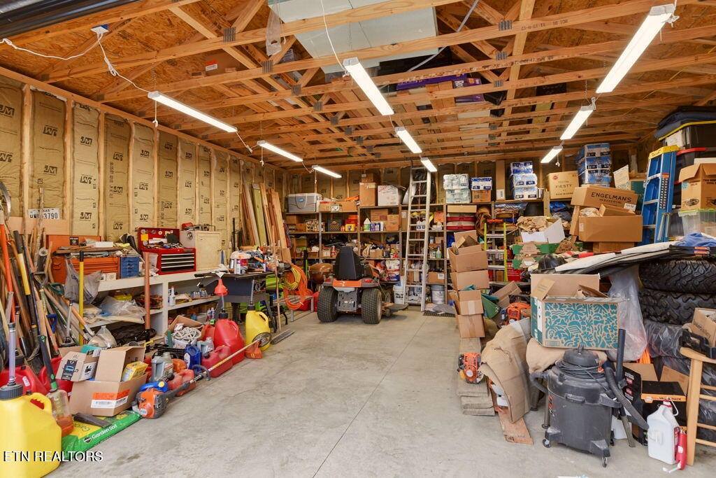 1159 Emory Heights Rd, Lancing, TN 37770