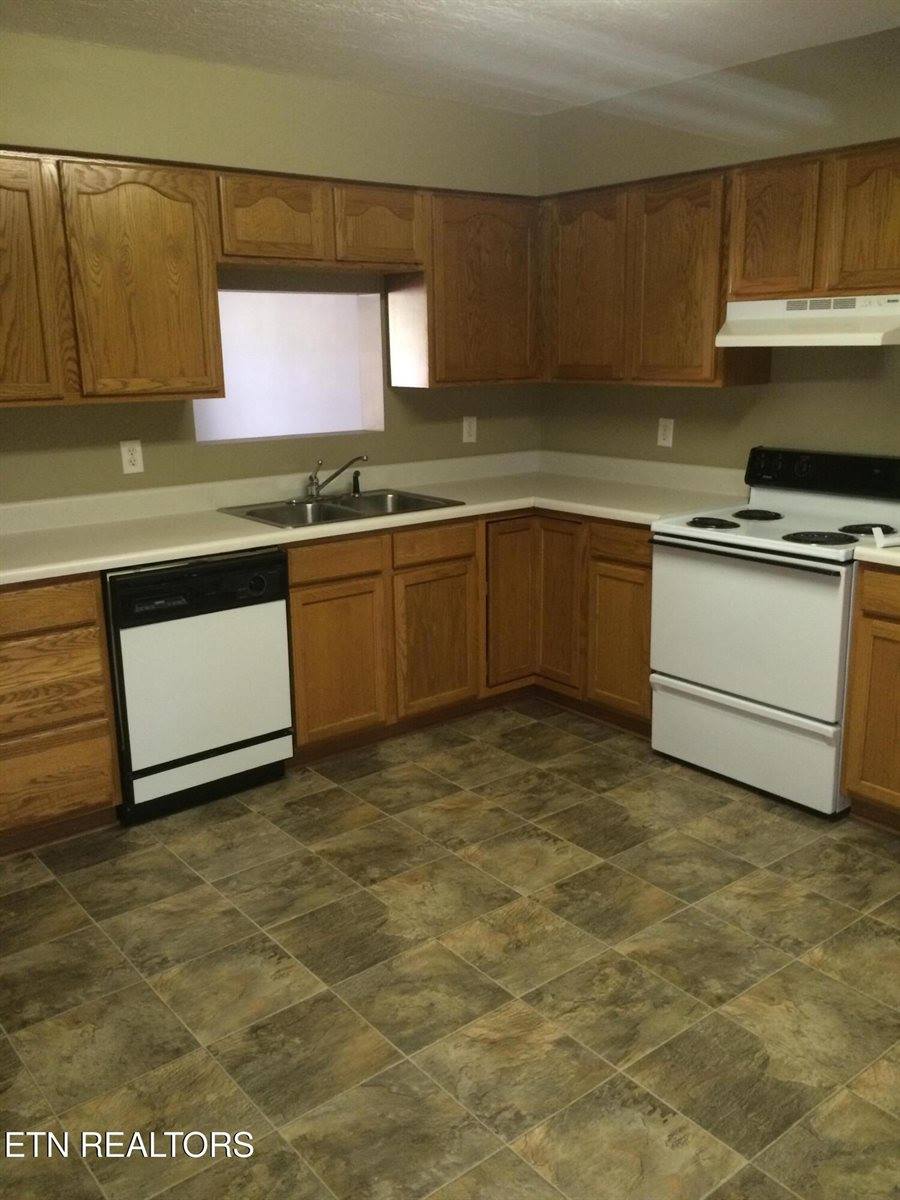 1234 Park Hill, Knoxville, TN 37909