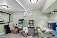 815 5th Avenue West, Williston, ND 58801